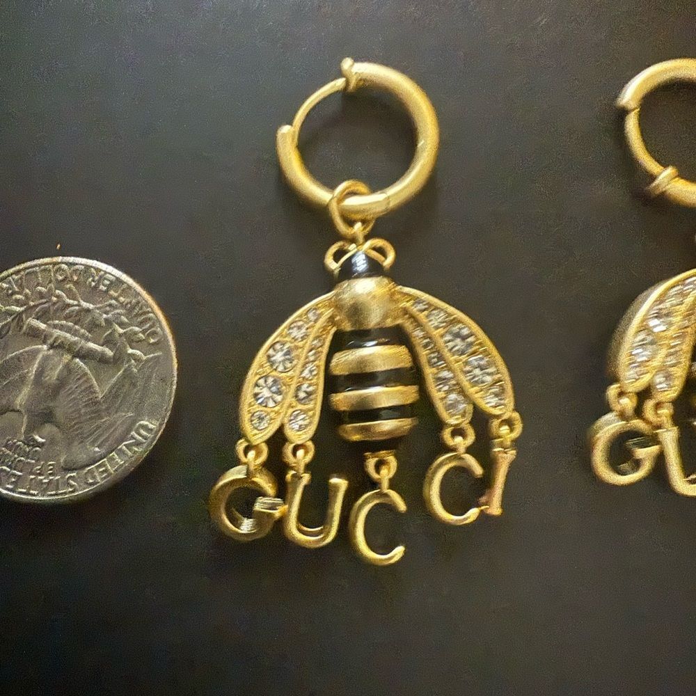 Brand new with box Gucci Gold Bee Earrings - Picture 4 of 4